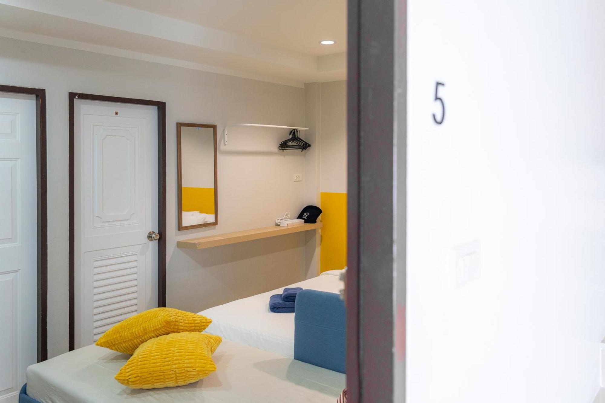 De Blue Door, Hatyai Apartment